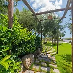 Sorgeto Garden 4*