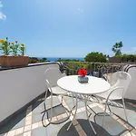 Sorgeto Garden Bed and breakfast 4*