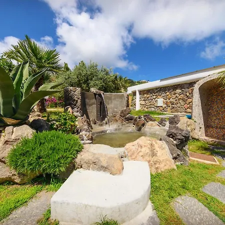 Bed & Breakfast Sorgeto Garden Forio (Isola d'Ischia)
