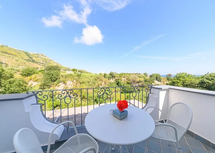 Oda ve Kahvaltı Sorgeto Garden Forio di Ischia