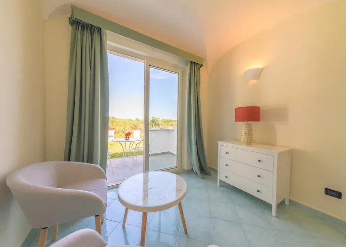 ベッド・アンド・ブレックファスト Sorgeto Garden Forio di Ischia