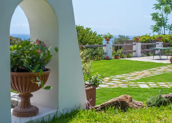 ベッド・アンド・ブレックファスト Sorgeto Garden Forio di Ischia